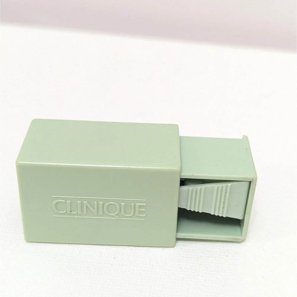 Vintage Clinique Eye And Lip Pencil Sharpener Green Box For Shavings Travel